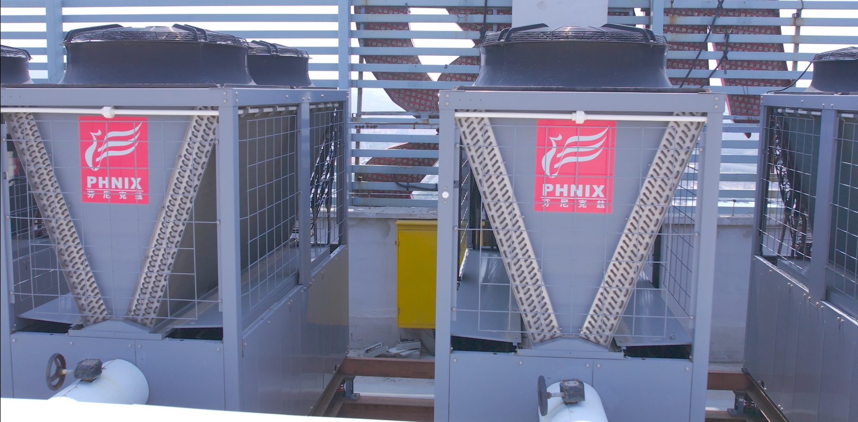 空氣能熱水器的使用壽命大概是多久，維護(hù)和保養(yǎng)需要注意哪些方面